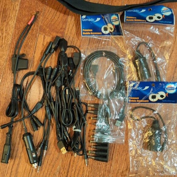 Gomadic Portable Power Batteries Chargers Cords Adapters and Accessories - Picture 8 of 9